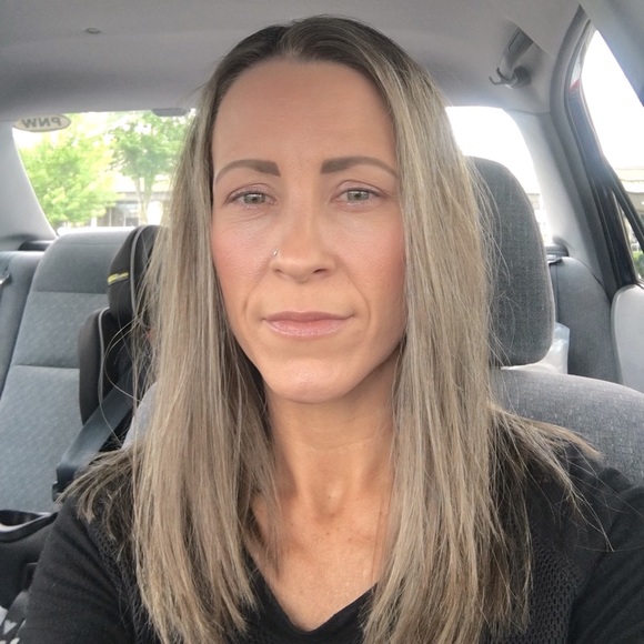 Meet your Posher, Kristina - Picture 3 of 13